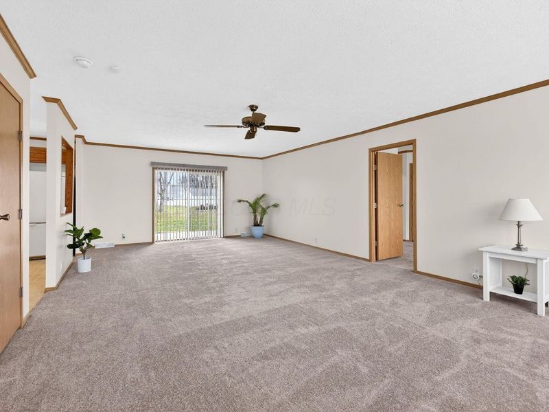 484 Cedarwood Road, Columbus, OH 43207 Photo 2