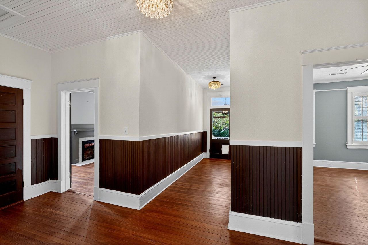 919 Wichman Street Photo 47