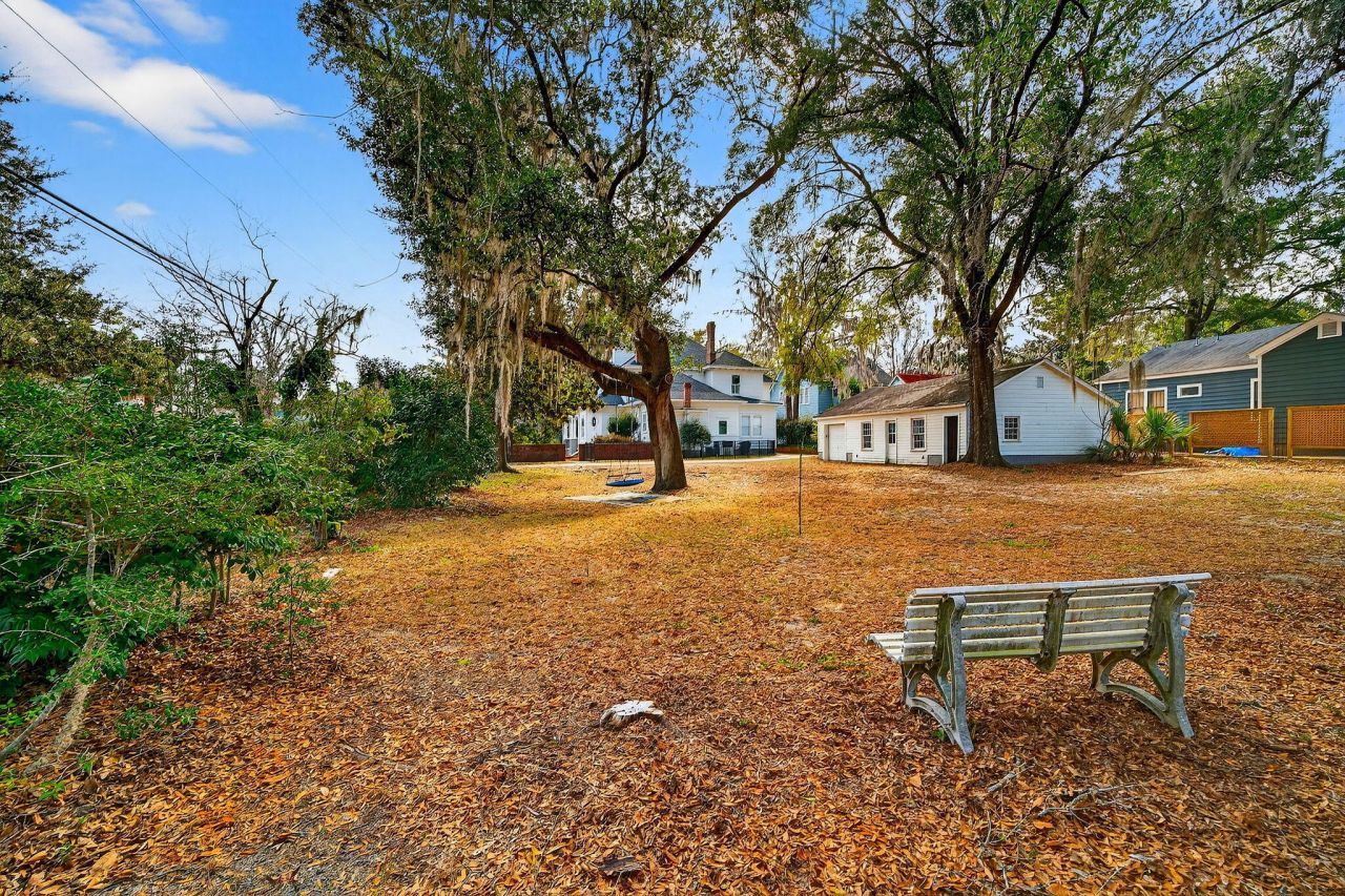 919 Wichman Street Photo 63