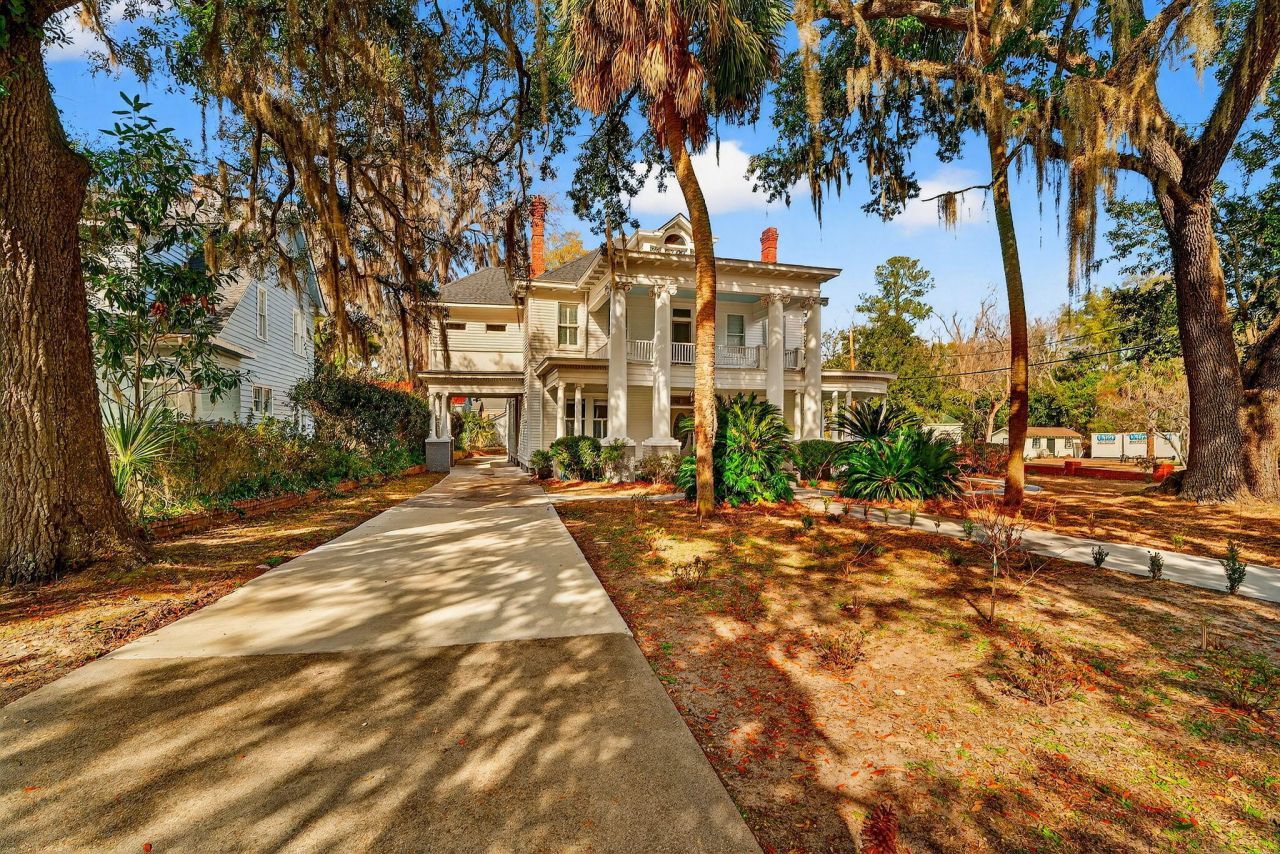 919 Wichman Street Photo 67