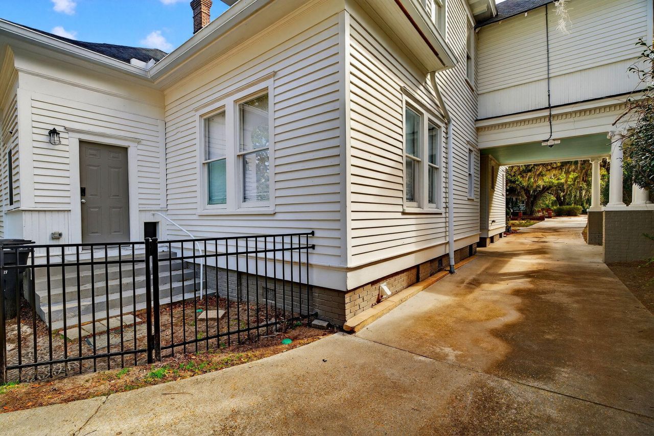 919 Wichman Street Photo 80