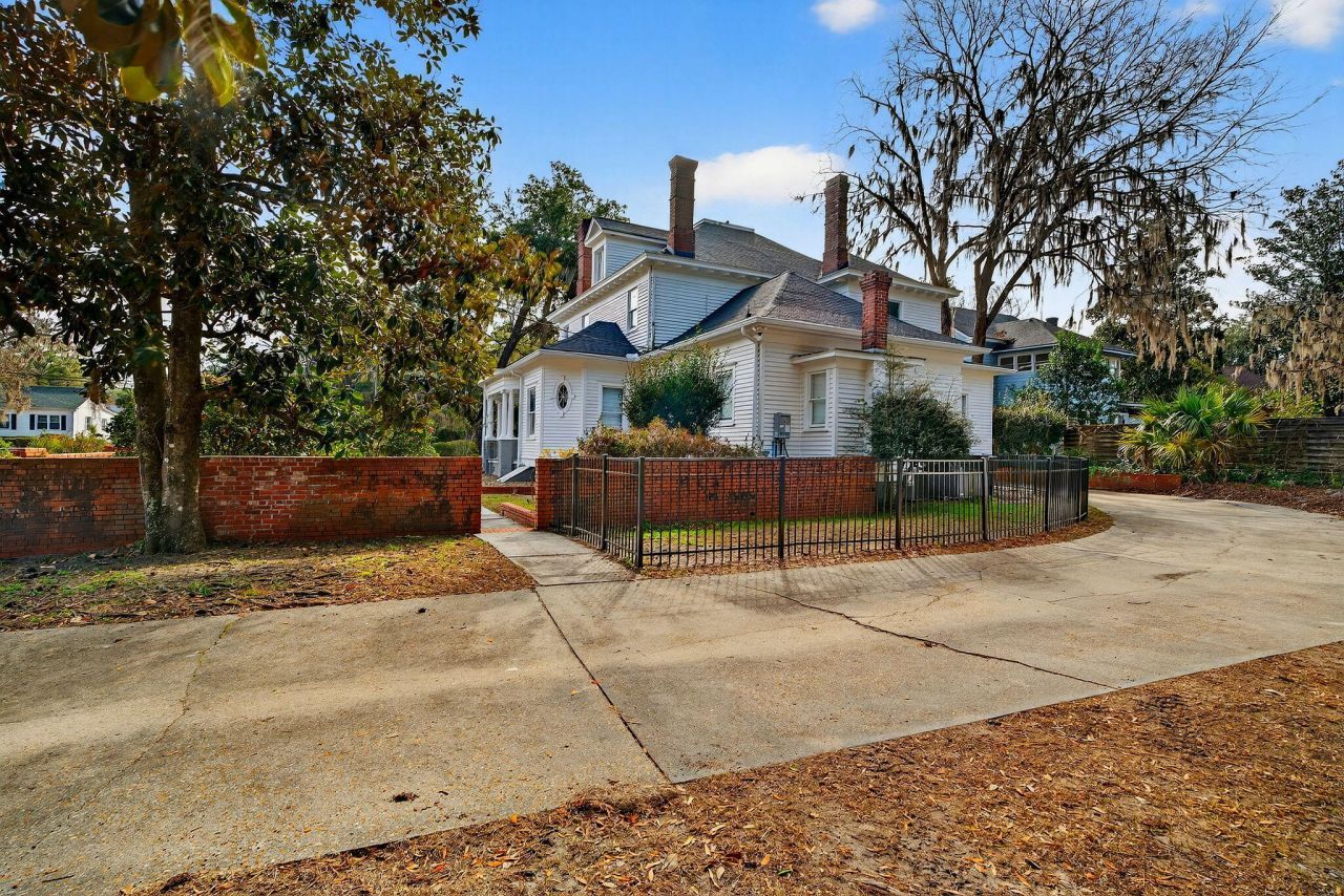 919 Wichman Street Photo 86