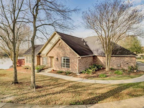 7111 Village Charmant, Unit #170, Baton Rouge, LA 70809