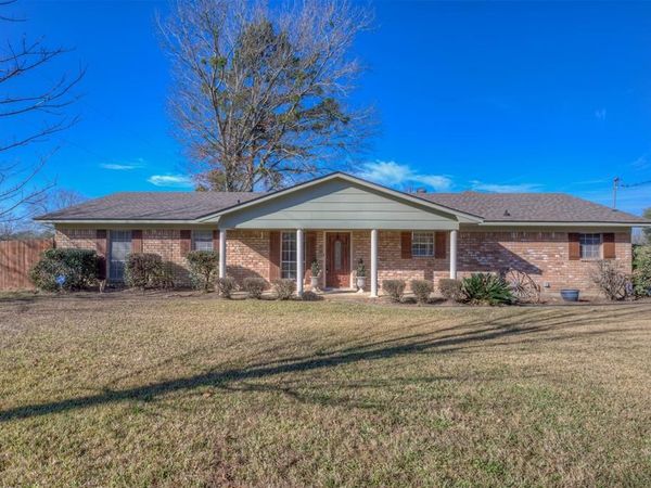 574 Stonewall Preston Road, Stonewall, LA 71078