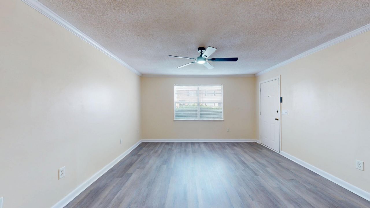 415 Parkdale Drive Photo 19