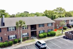 415 Parkdale Drive photo 4