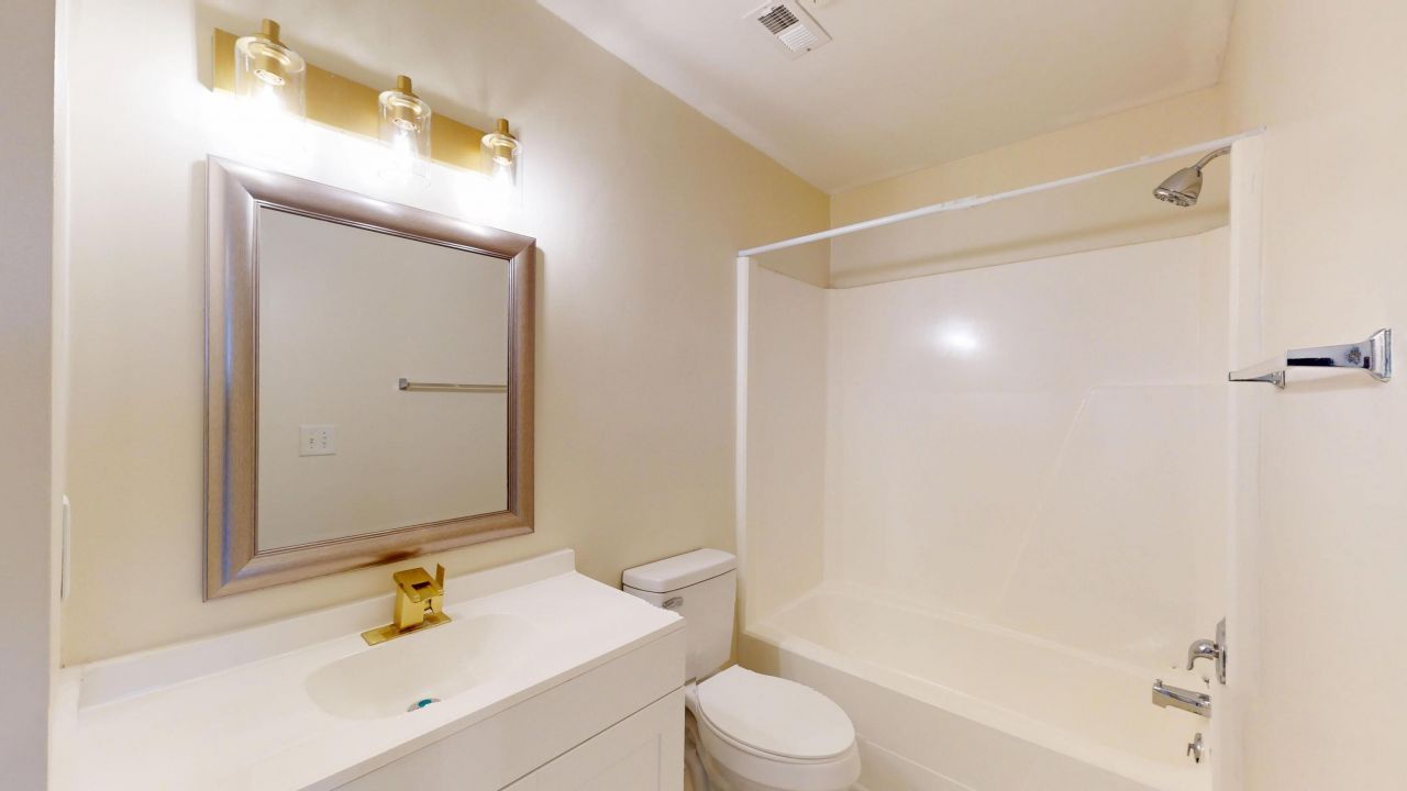 415 Parkdale Drive Photo 22