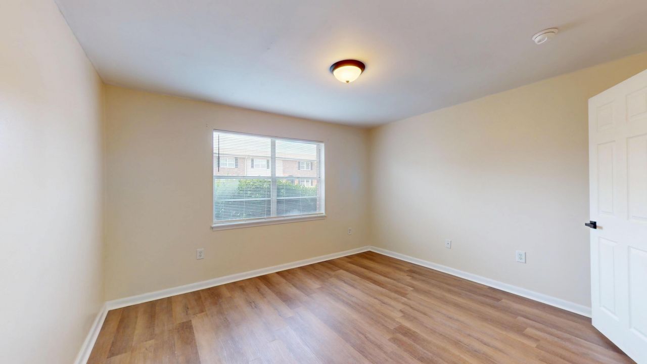 415 Parkdale Drive Photo 27