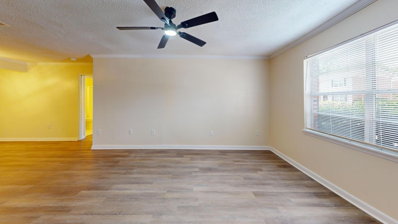 415 Parkdale Drive Photo 39