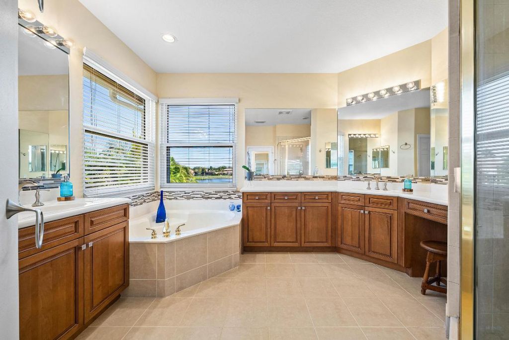 4199 Cedar Creek Ranch Circle, Lake Worth, FL 33467 Photo