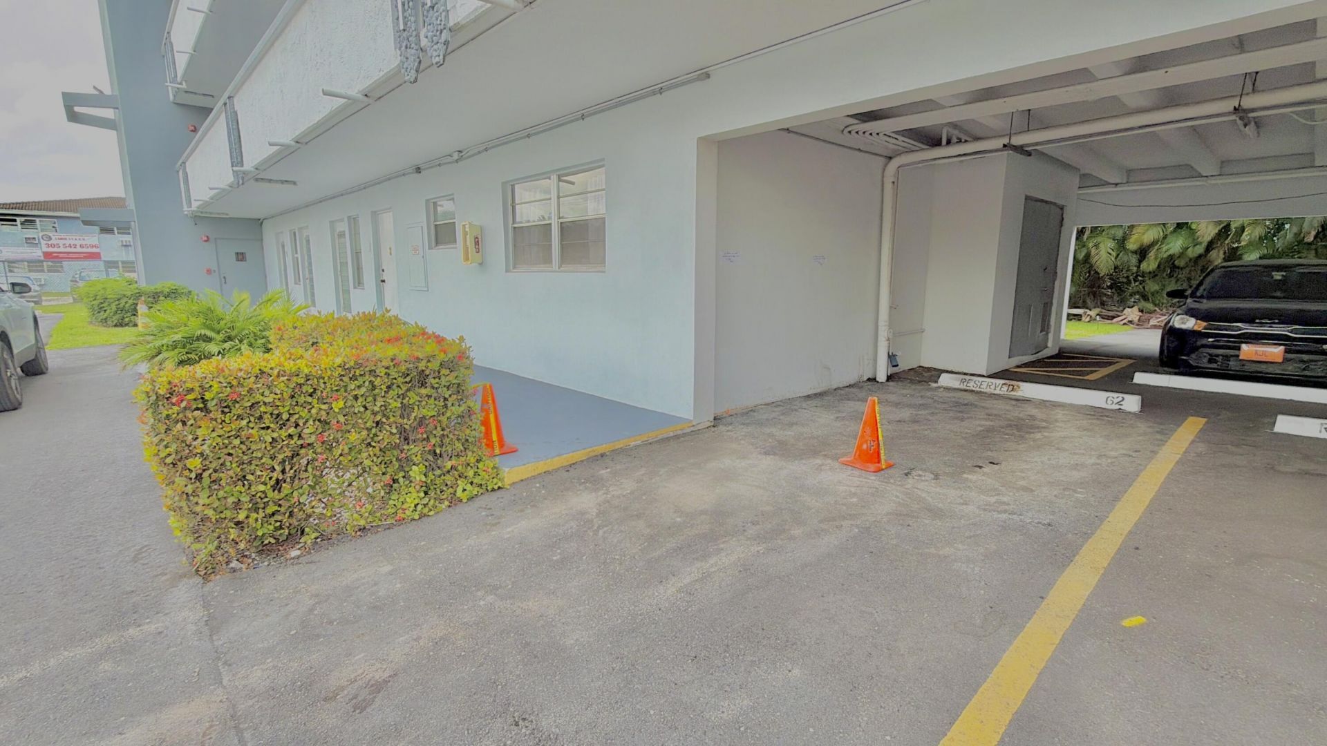 1000 NE 14th Avenue, Unit 503, Hallandale Beach, FL 33009 Photo