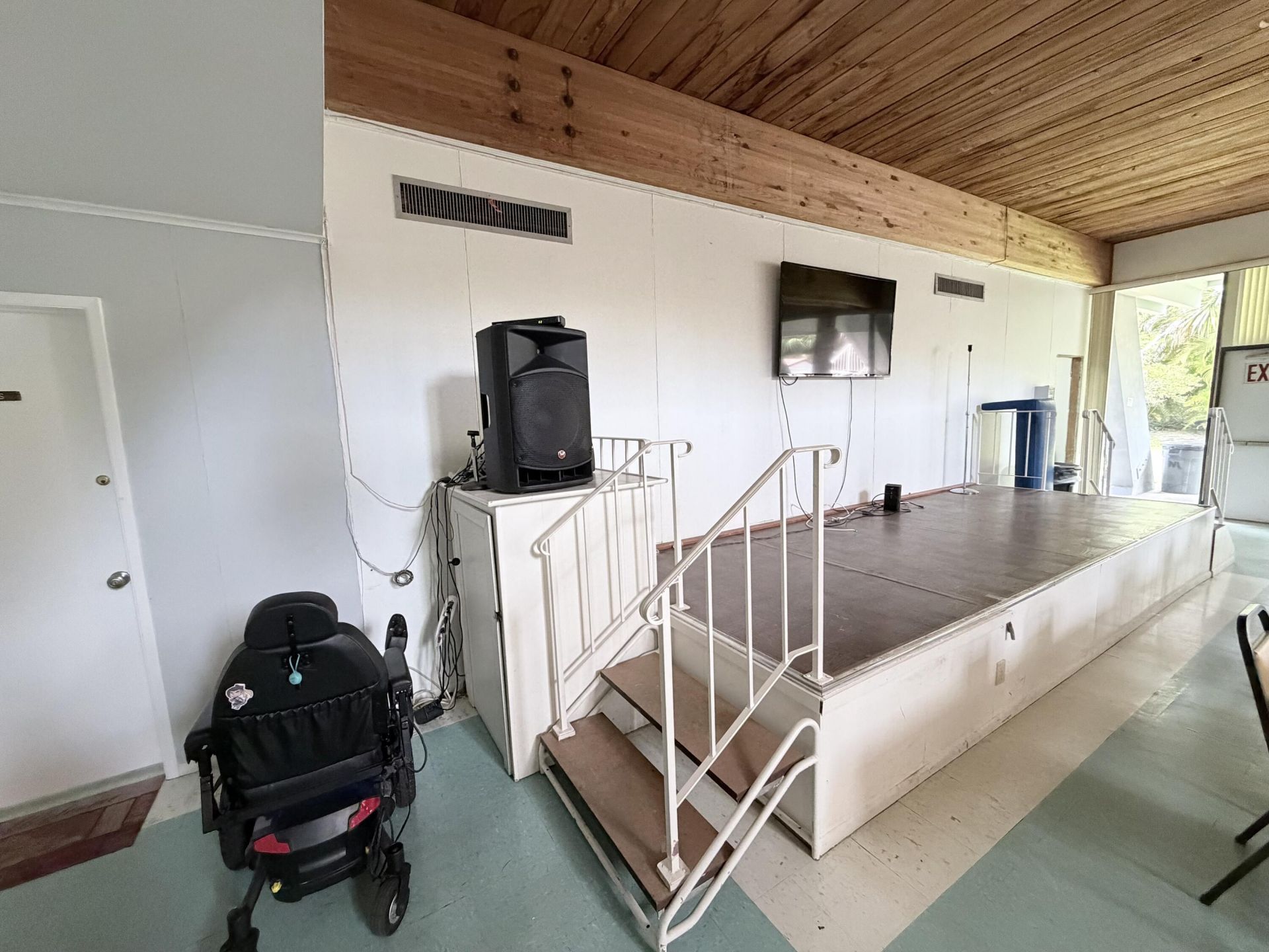 1000 NE 14th Avenue, Unit 503, Hallandale Beach, FL 33009 Photo