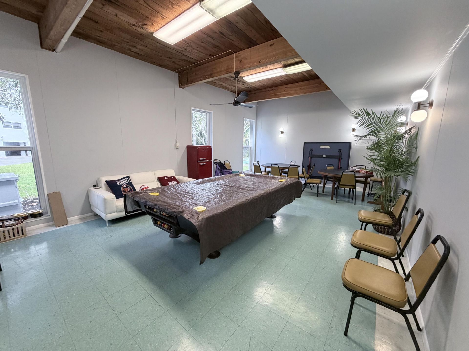 1000 NE 14th Avenue, Unit 503, Hallandale Beach, FL 33009 Photo