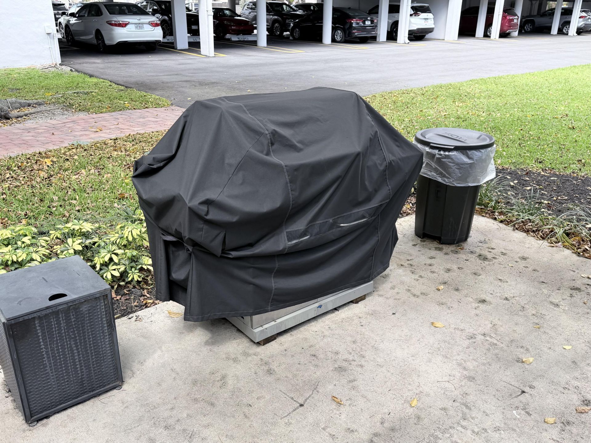 1000 NE 14th Avenue, Unit 503, Hallandale Beach, FL 33009 Photo