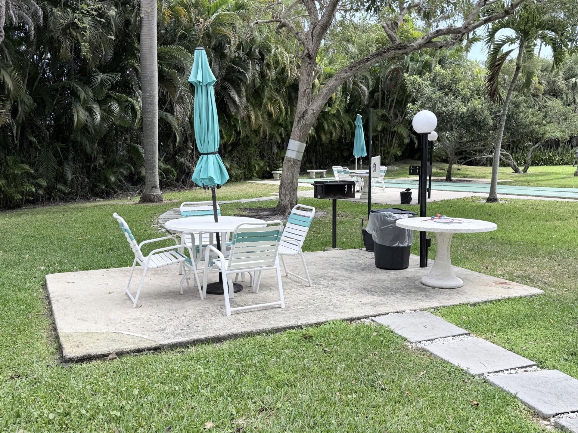 1000 NE 14th Avenue, Unit 503, Hallandale Beach, FL 33009 Photo