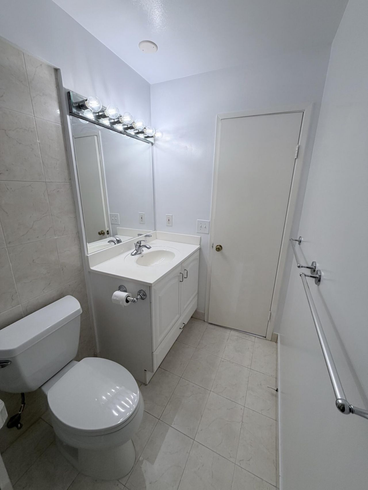 1000 NE 14th Avenue, Unit 503, Hallandale Beach, FL 33009 Photo