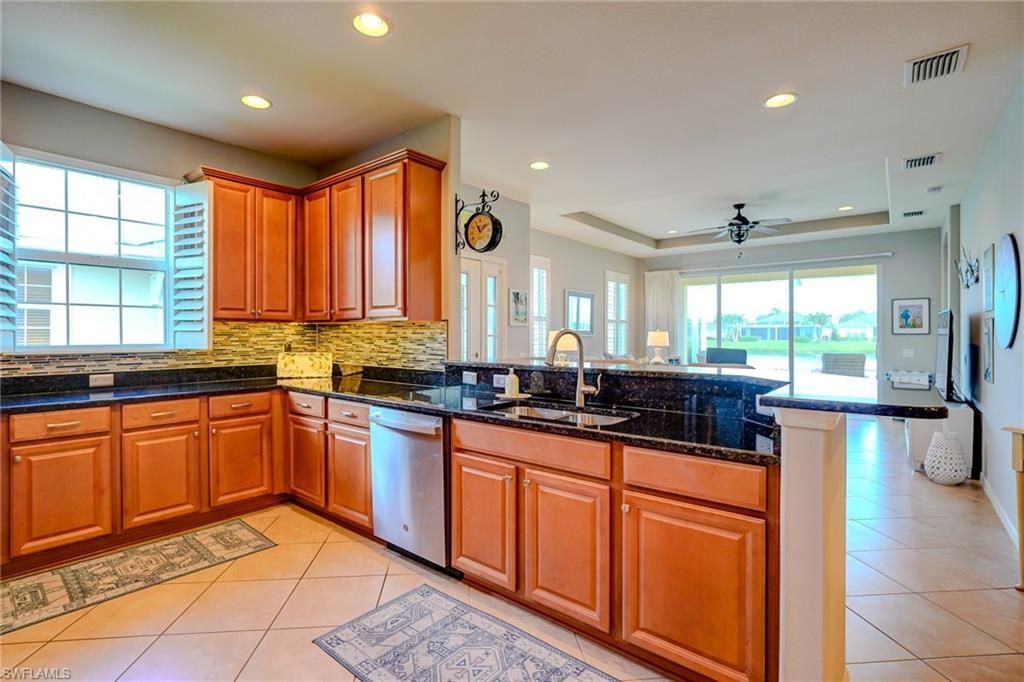 2645 Anguilla Dr, Cape Coral, FL 33991 Photo