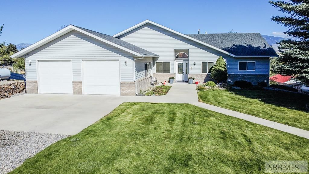 319 Snook Street, Salmon, ID 83467 Main Photo