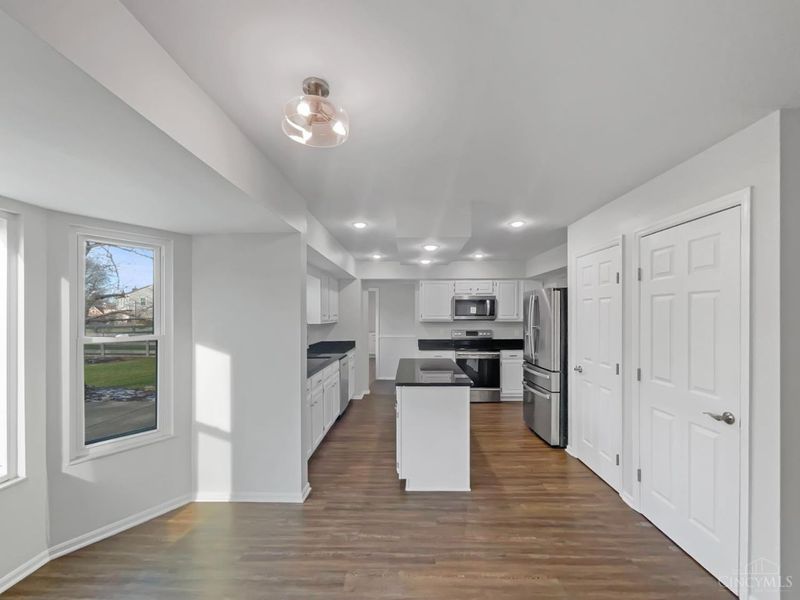 7395 Clarinbridge Court, West Chester, OH 45069 Photo 10