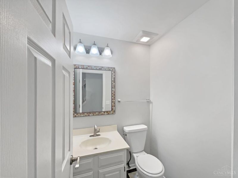 7395 Clarinbridge Court, West Chester, OH 45069 Photo 14