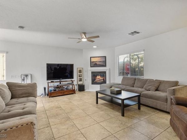 8940 Marmo Avenue, Las Vegas, NV 89148