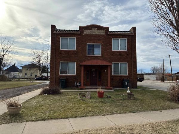 1518 Lincoln Way West, South Bend, IN 46628