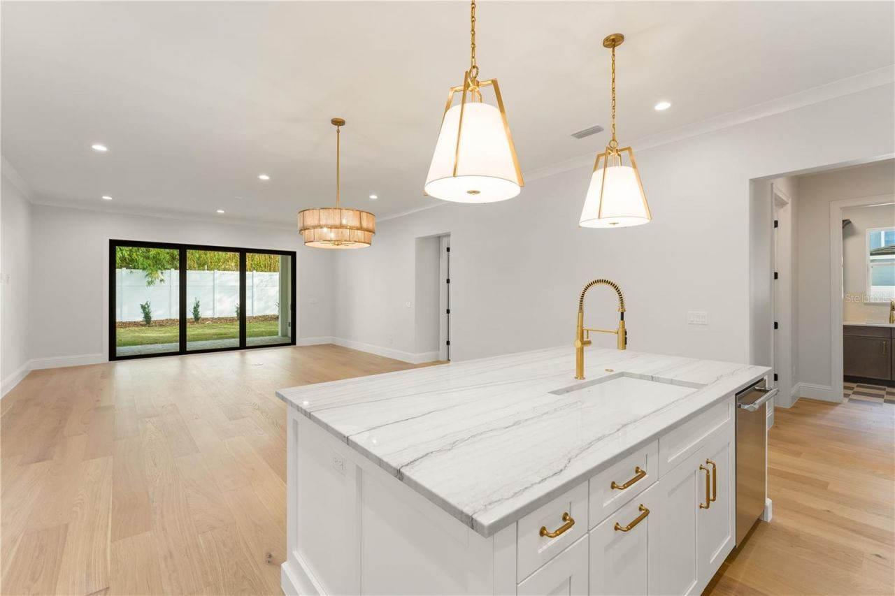 119 N Glenwood Avenue, Orlando, FL 32803 Photo