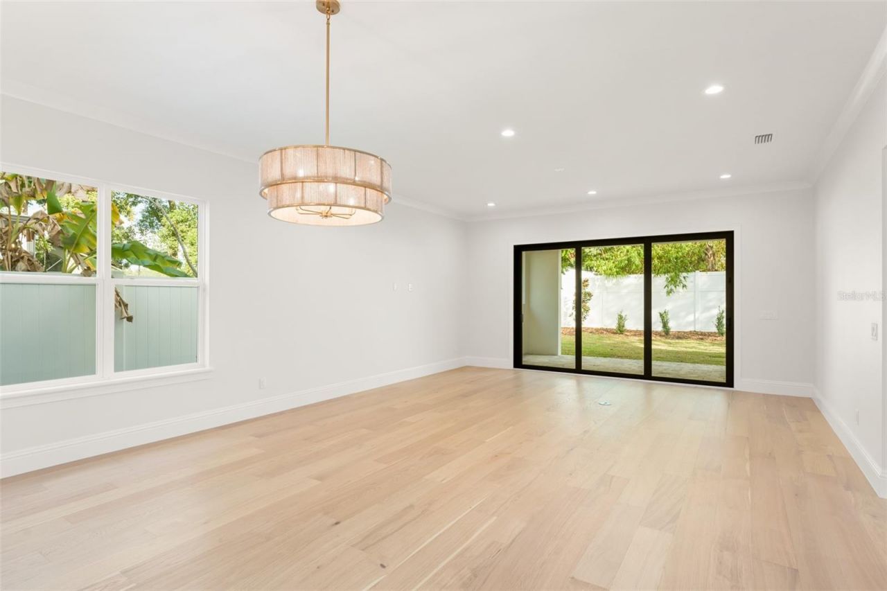 119 N Glenwood Avenue, Orlando, FL 32803 Photo