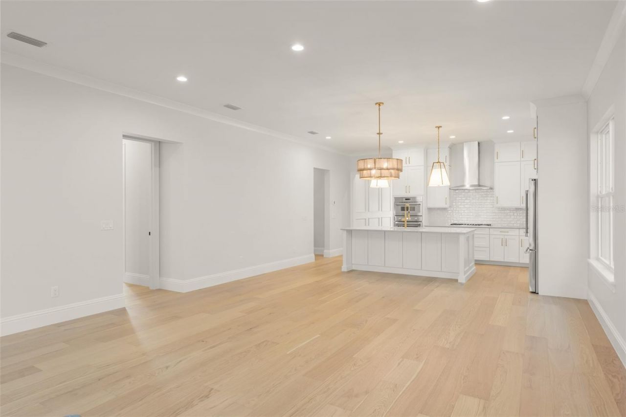 119 N Glenwood Avenue, Orlando, FL 32803 Photo