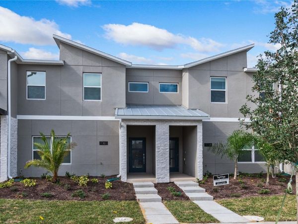 1060 LEADER STREET, DAVENPORT, FL 33896