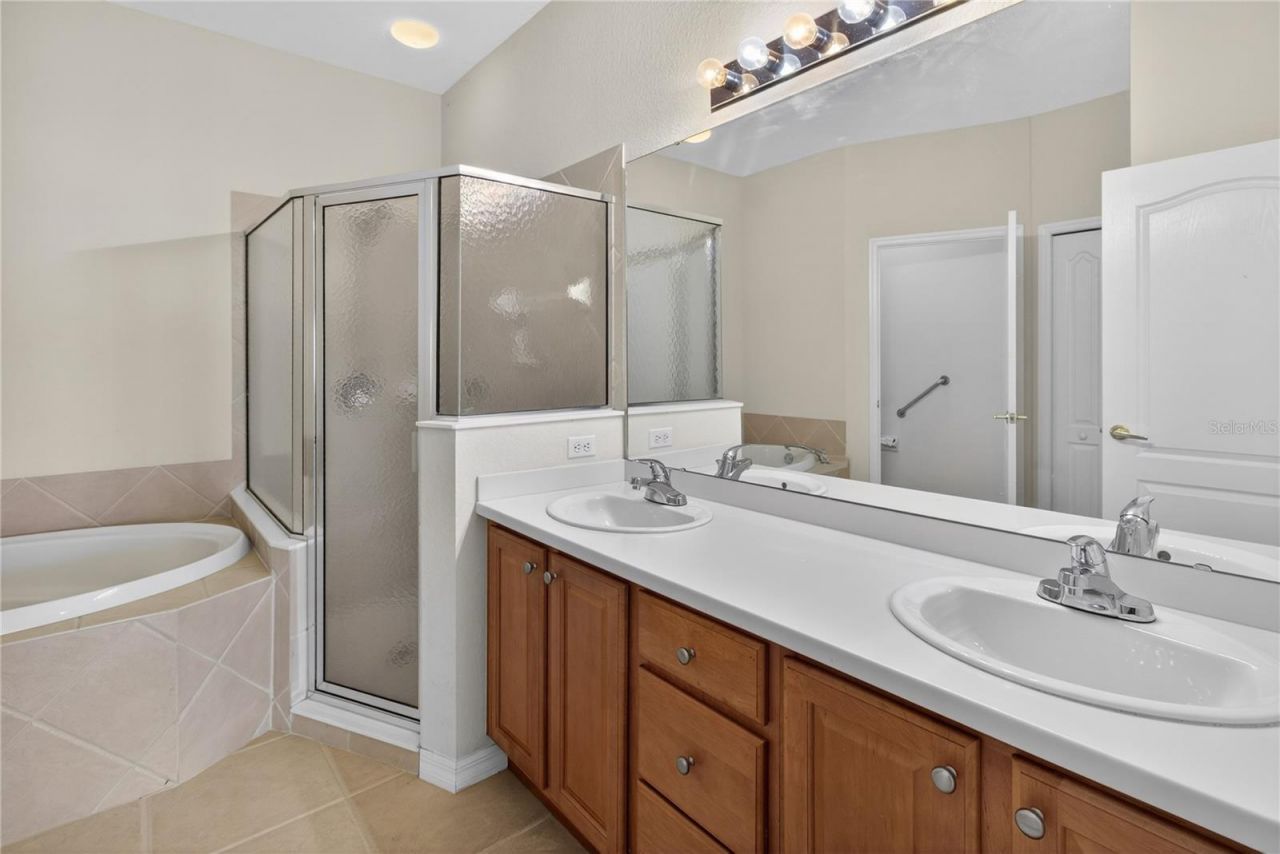 267 Heritage Isles Way, Bradenton, FL 34212 Photo