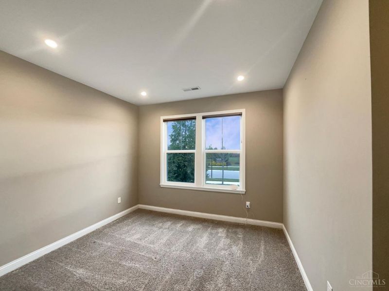 4332 R E Smith Drive, West Chester, OH 45069 Photo 13