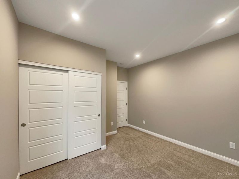 4332 R E Smith Drive, West Chester, OH 45069 Photo 17