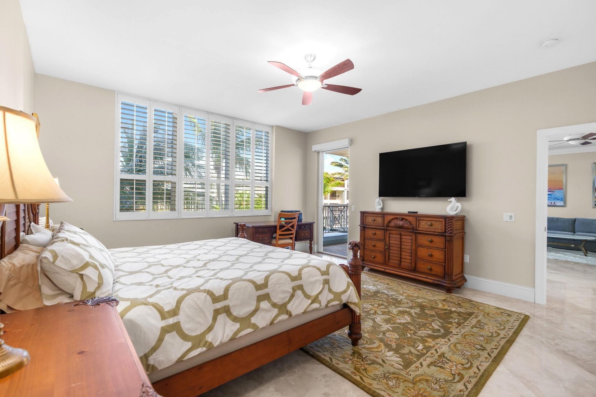 701 SE 21st Avenue, Unit 304, Deerfield Beach, FL 33441 Photo