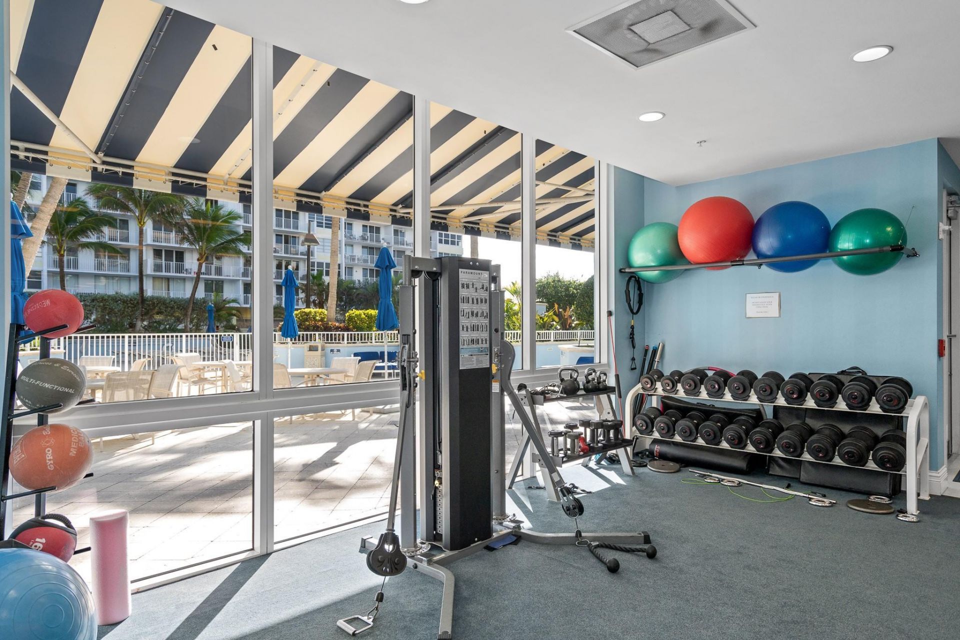 701 SE 21st Avenue, Unit 304, Deerfield Beach, FL 33441 Photo