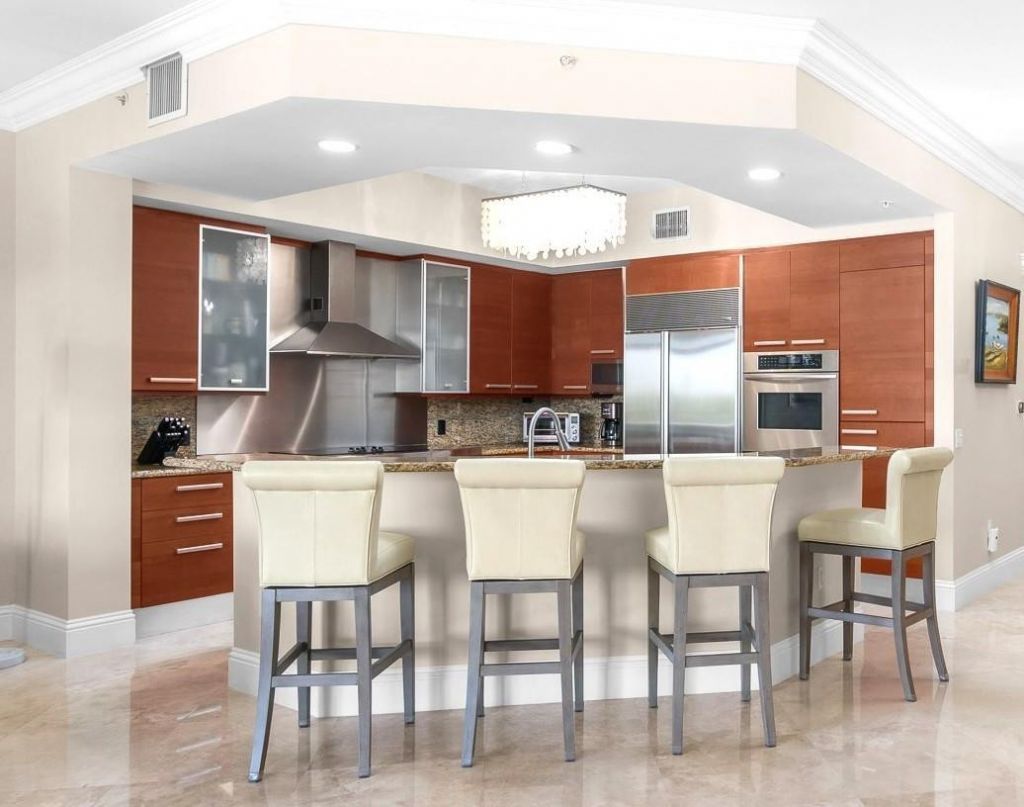 701 SE 21st Avenue, Unit 304, Deerfield Beach, FL 33441 Photo