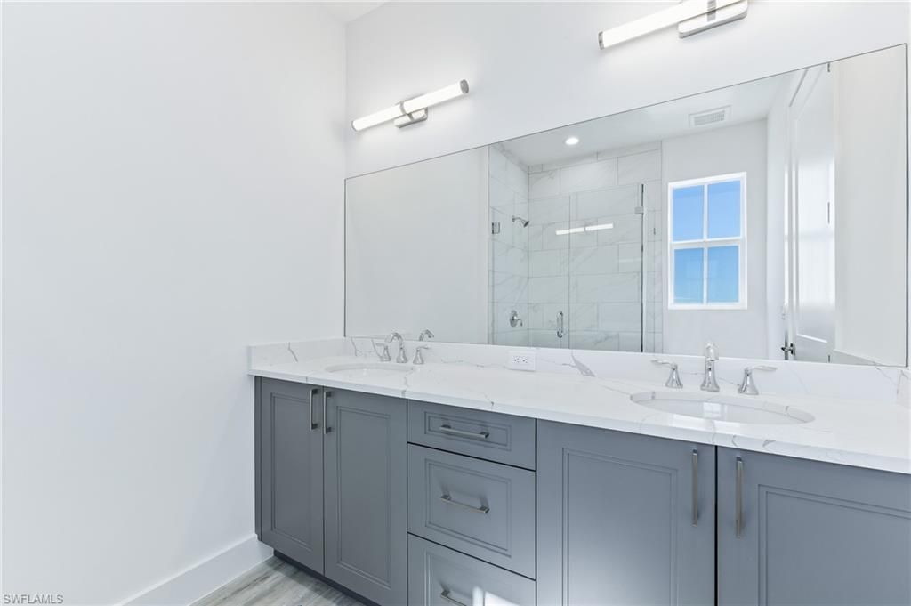 5816 Shell Cove Dr, Unit 119, Cape Coral, FL 33914 Photo