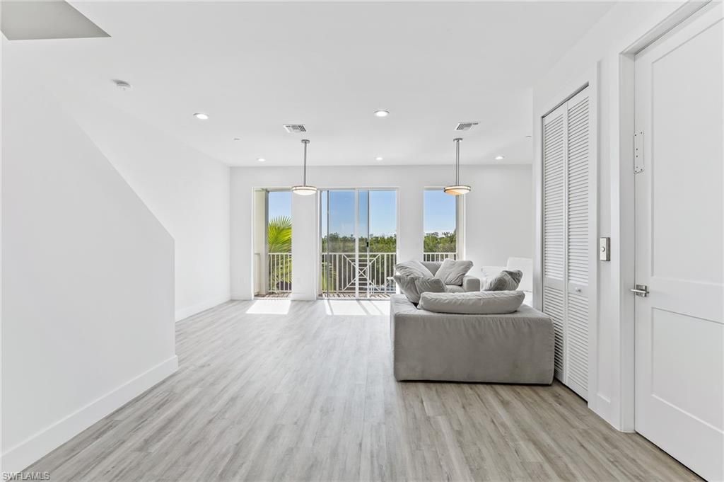 5816 Shell Cove Dr, Unit 119, Cape Coral, FL 33914 Photo