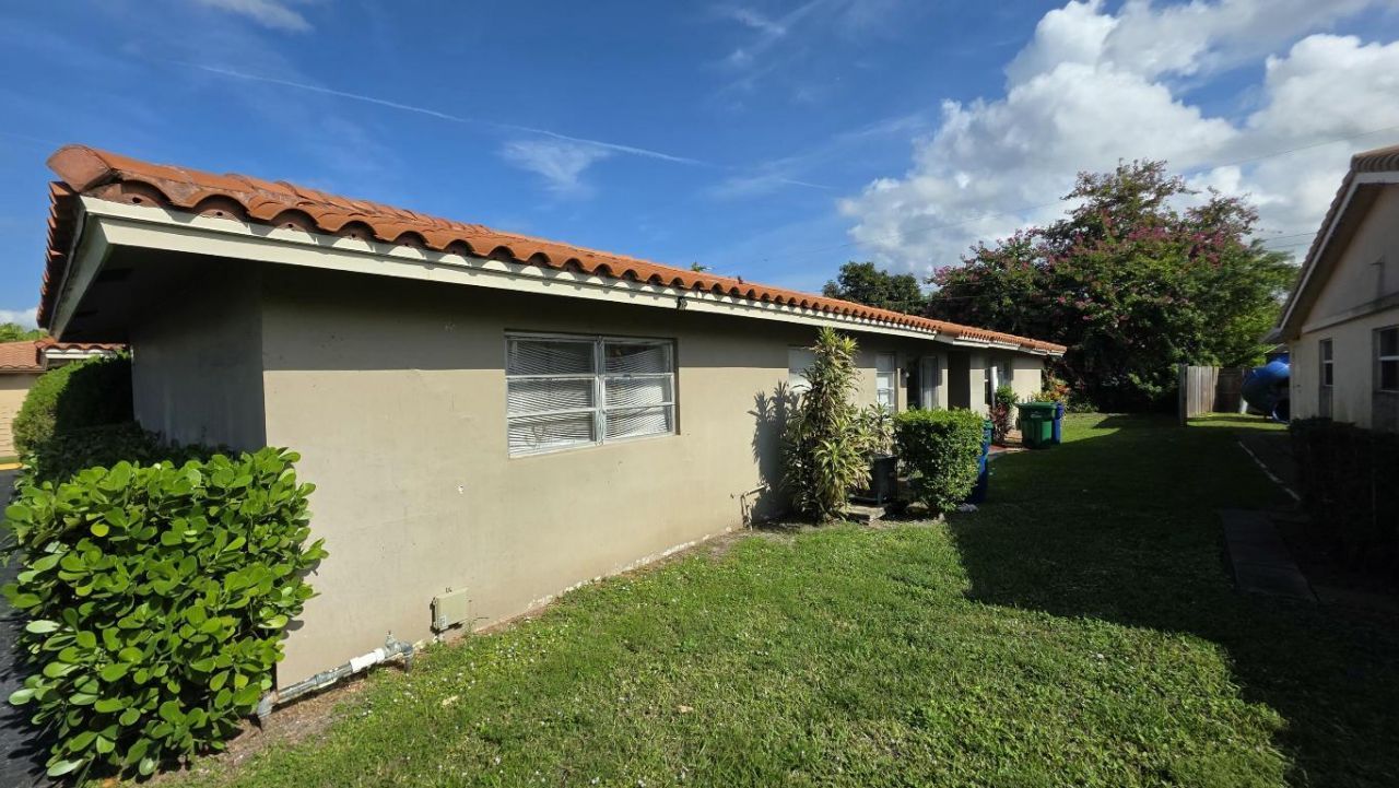 4115 Riverside Drive, Unit 1-5, Coral Springs, FL 33065 Photo