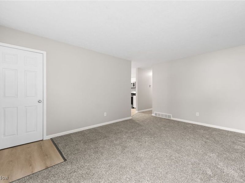 1562 Marlowe Avenue, Akron, OH 44313 Photo 11