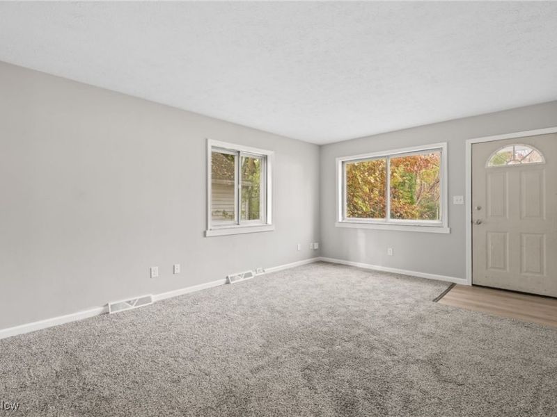 1562 Marlowe Avenue, Akron, OH 44313 Photo 13