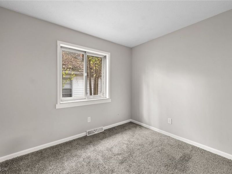 1562 Marlowe Avenue, Akron, OH 44313 Photo 14