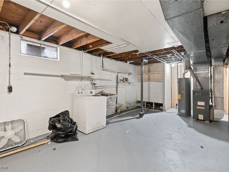 1562 Marlowe Avenue, Akron, OH 44313 Photo 23