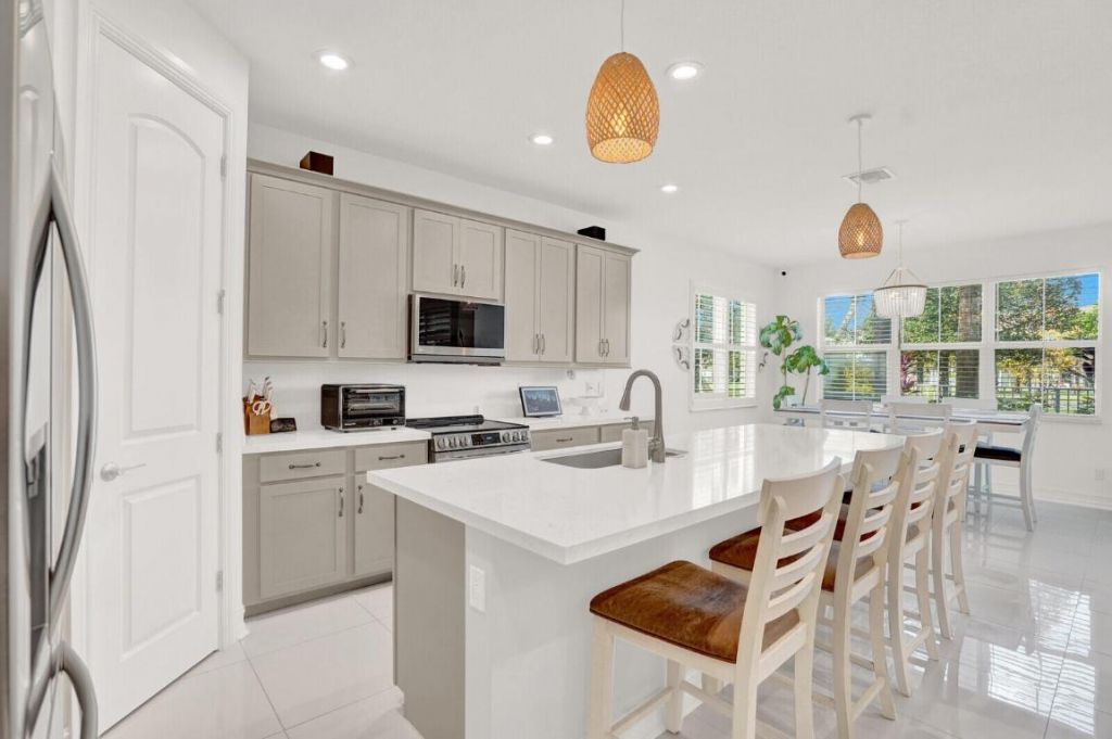 12029 Park Central, Royal Palm Beach, FL 33411 Photo