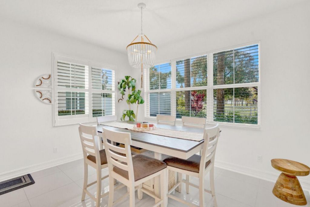 12029 Park Central, Royal Palm Beach, FL 33411 Photo