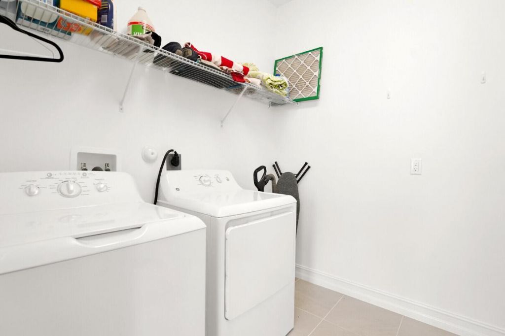 12029 Park Central, Royal Palm Beach, FL 33411 Photo