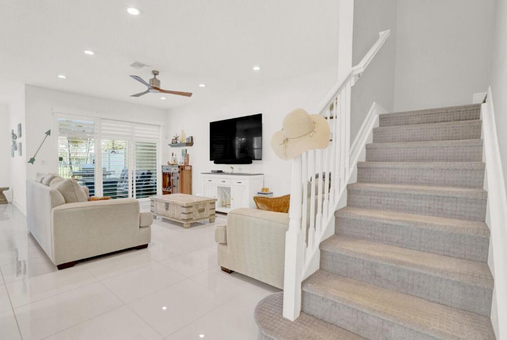 12029 Park Central, Royal Palm Beach, FL 33411 Photo