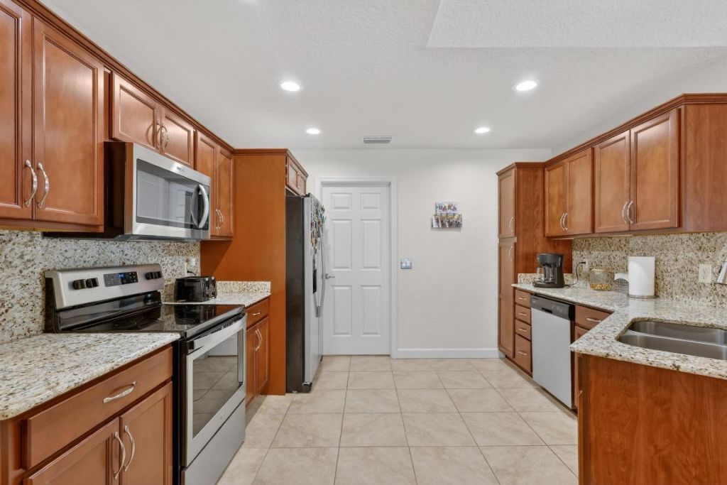 3 Los Gatos Lane, Port Saint Lucie, FL 34952 Photo