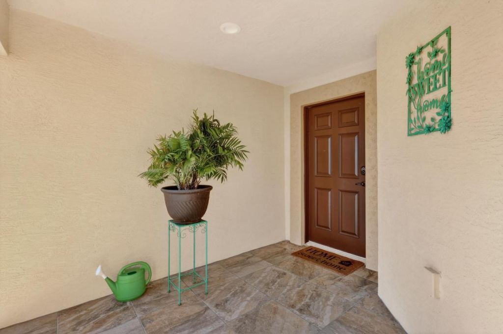 3 Los Gatos Lane, Port Saint Lucie, FL 34952 Photo