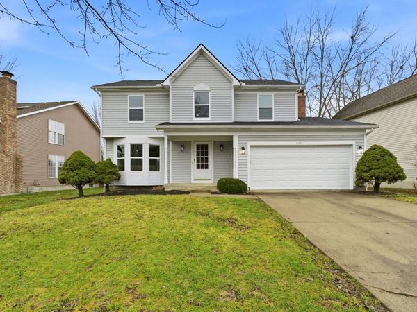 8105 Storrow Drive, Westerville, OH 43081